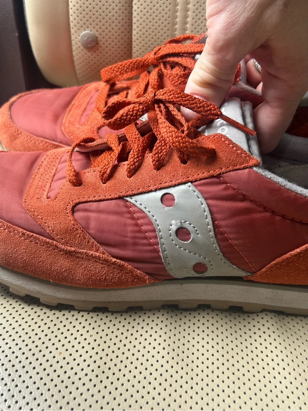 Saucony Jazz 81 men’s rust Orange and Cream Retro Runner Sneakers 8.5